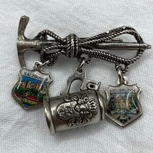 Vintage Austrian Travel Pin With Charms Salzburg Hellbrunn Beer Stein Jewelry